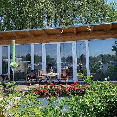 Tiny House Oder Ferienwohnung Auf Der Sunset Marina Berlin Eksteriør billede