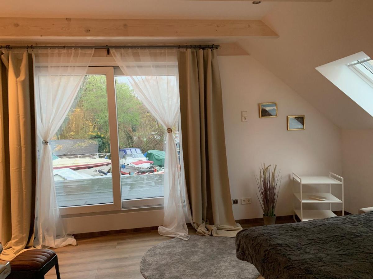 Tiny House Oder Ferienwohnung Auf Der Sunset Marina Berlin Eksteriør billede