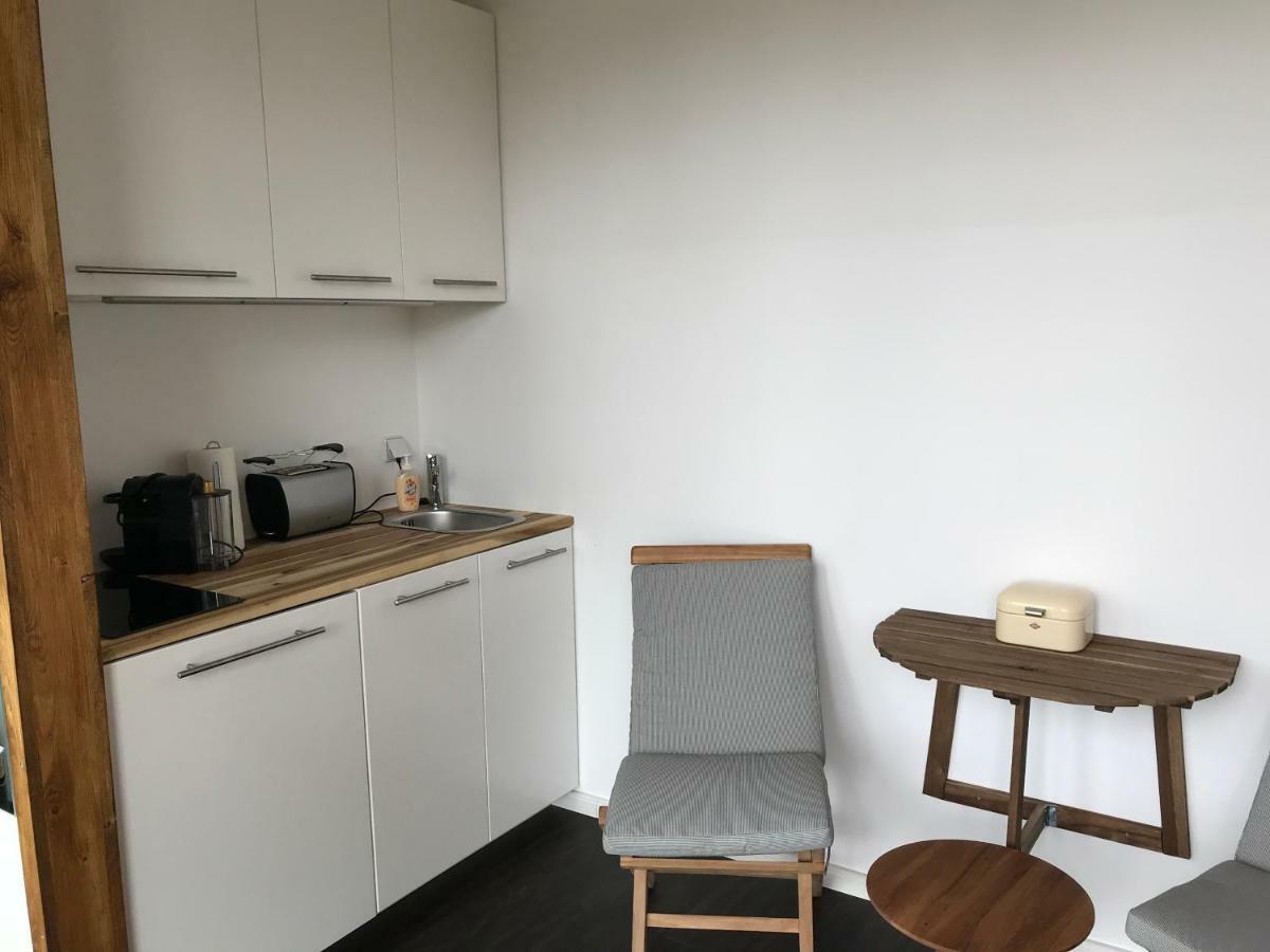 Tiny House Oder Ferienwohnung Auf Der Sunset Marina Berlin Eksteriør billede