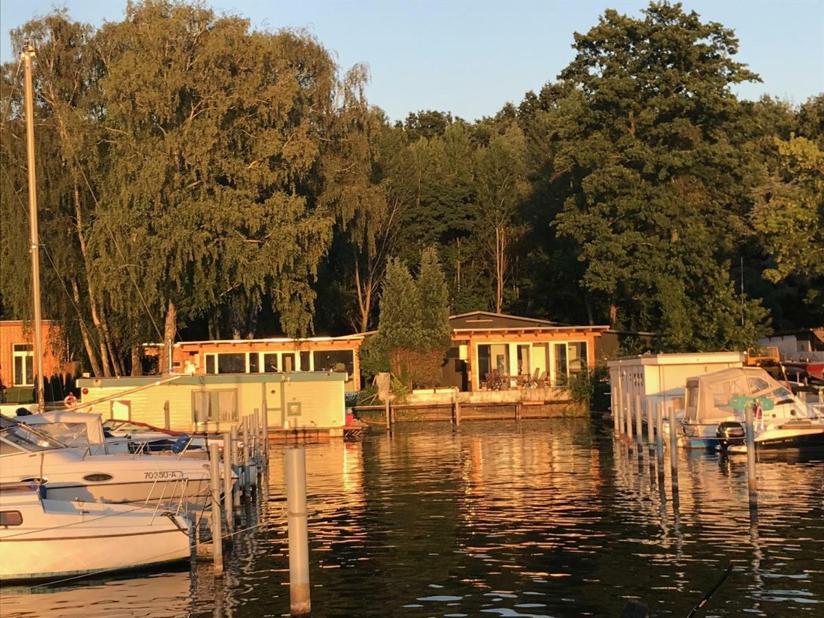 Tiny House Oder Ferienwohnung Auf Der Sunset Marina Berlin Eksteriør billede
